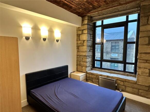 1 bed Apartment to rent Image 5