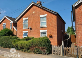 8, Moonscross Avenue, Southampton SO40 9FS