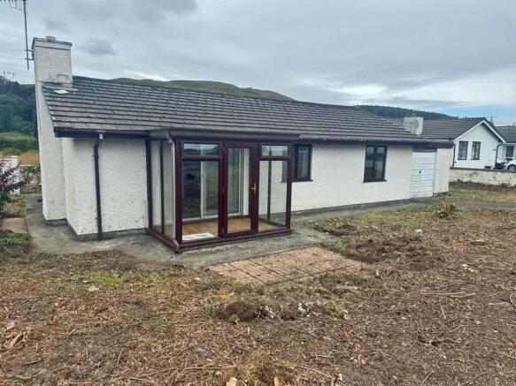FRONT ENTRANCE DOOR TO