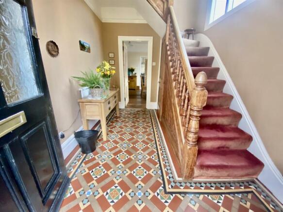 ENTRANCE HALL