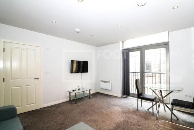 1 bed Apartment to rent Image 12