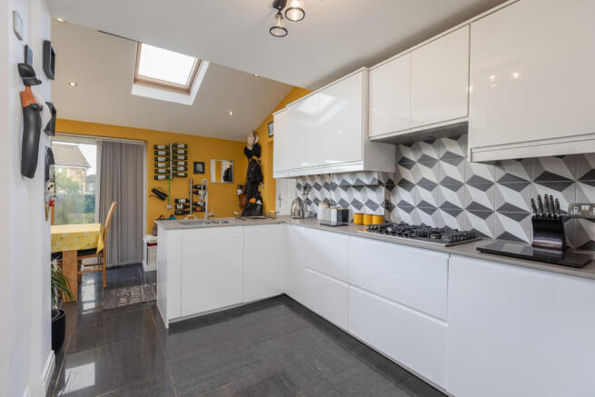 Orchard Road 35 Kitchen Dining Room-2