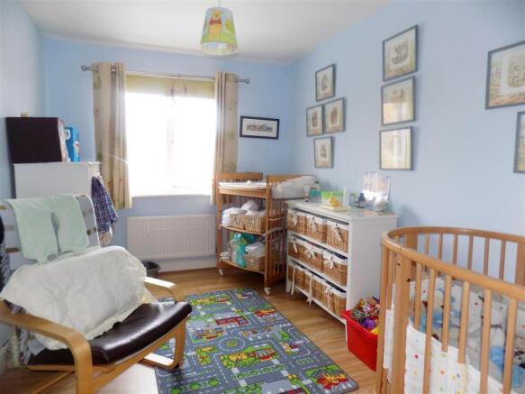 BEDROOM 4