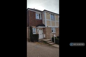 2, Anmer Close, Tadworth KT20 5FF