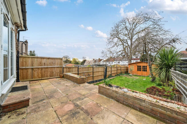 1438667-6-69cbf27...