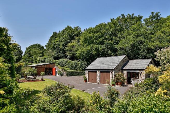 Garage & Studio