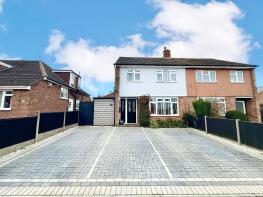 4, Blows Road, Dunstable LU5 4DB