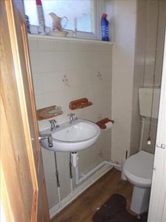 DOWNSTAIRS WC