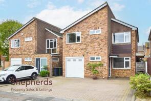 20, Meux Close, Waltham Cross EN7 5DQ