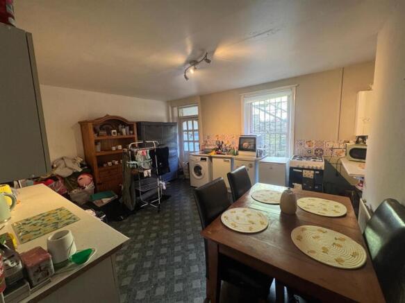 Basement Kitchen Diner