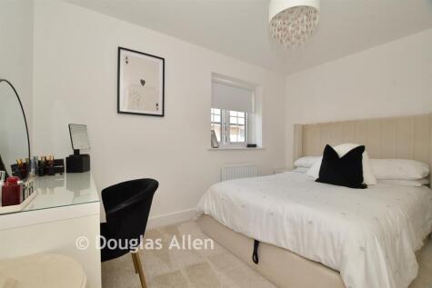 Flemings Farm Close, Runwell, Essex