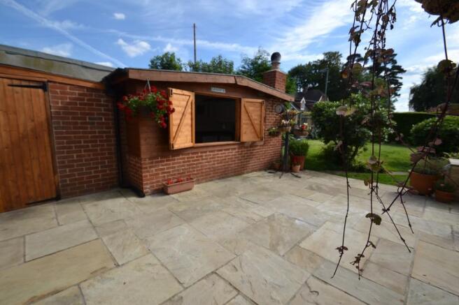 Garden Bar