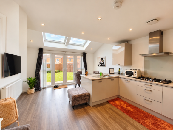 Ambergate Road, Bilston, WV14 photo 4