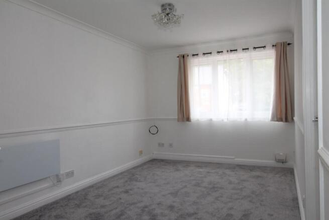 1 bed Flat to rent Image 6