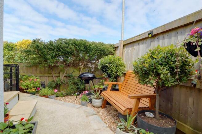 Garden .2.jpg