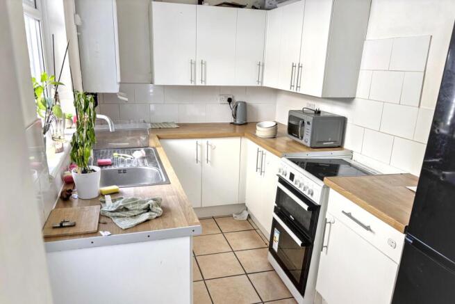 29 Garland Road, Harwich, Essex, CO12 4PB