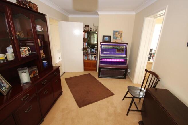 Photo 4
