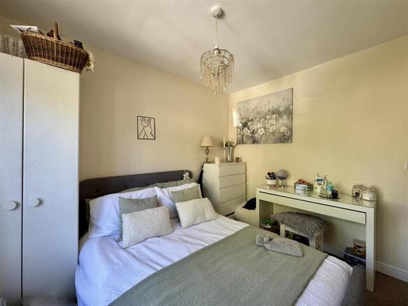 3 bed End of Terrace for sale Image 12