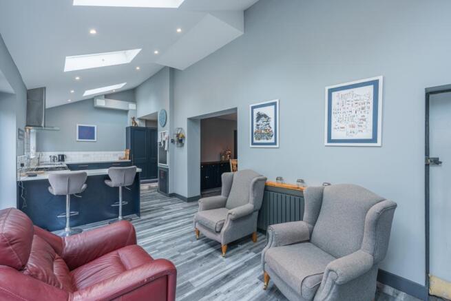 51a Melrose Avenue (11)