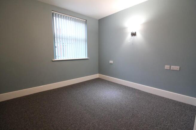 3 bed Terraced to rent Image 11
