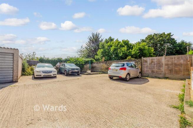 Driveway/Parking