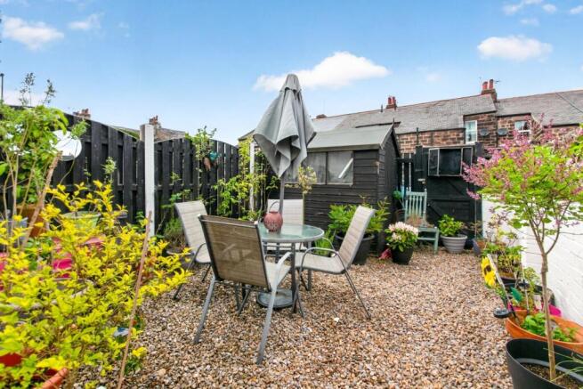 2 bed Terraced for sale Image 4