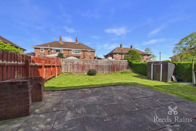 3 bed Semi-Detached for sale Image 4