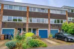 25, Park Meadow, Hatfield AL9 5HA