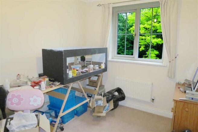 Bedroom 3: