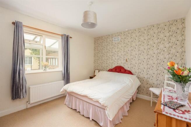 The Avenue 16 Bedroom 1.jpg