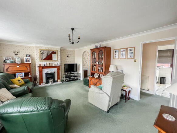 lounge 3