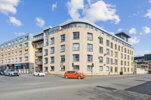 87, Barrland Street, Glasgow G41 1RH