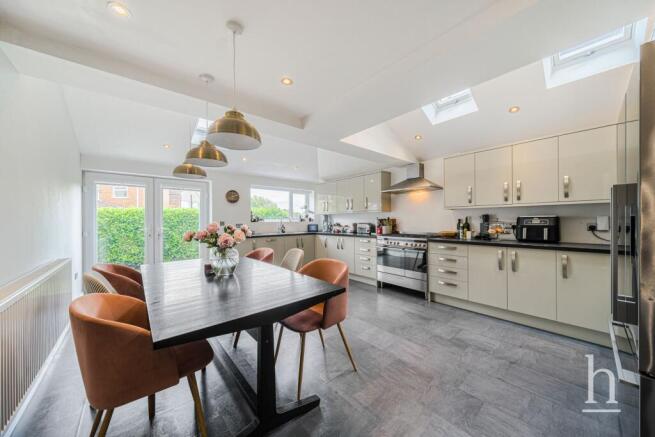 Hillbark Road, Frankby, CH48 photo 4