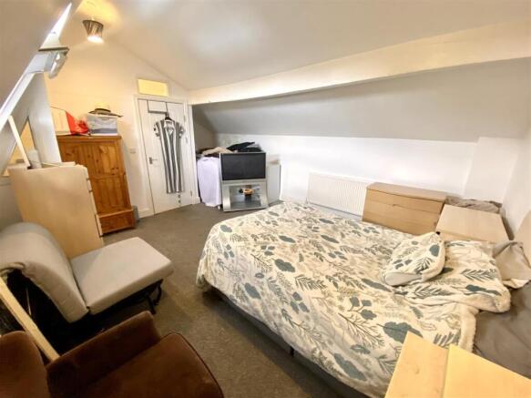 2 bed House for sale Image 10
