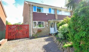 8, Alders Avenue, East Grinstead RH19 2DB