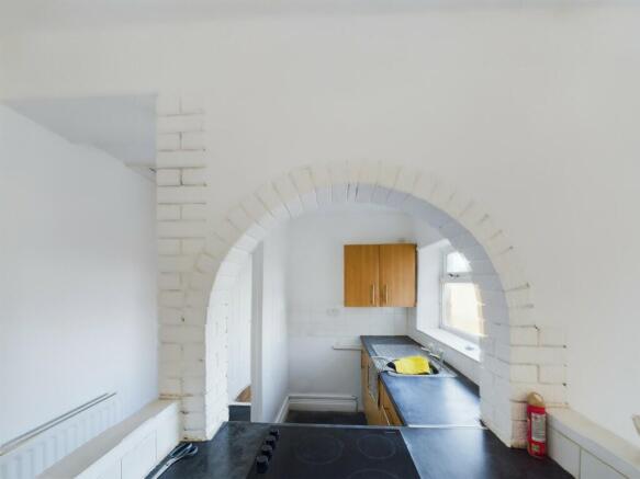 CAM01835G0-PR0101...