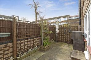 64, Greyhound Road, London W6 8NU