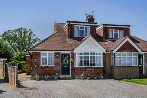 Downsview Close, Downside, Cobham, Surrey, KT11