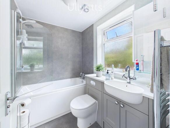 3 bed Semi-Detached for sale Image 12