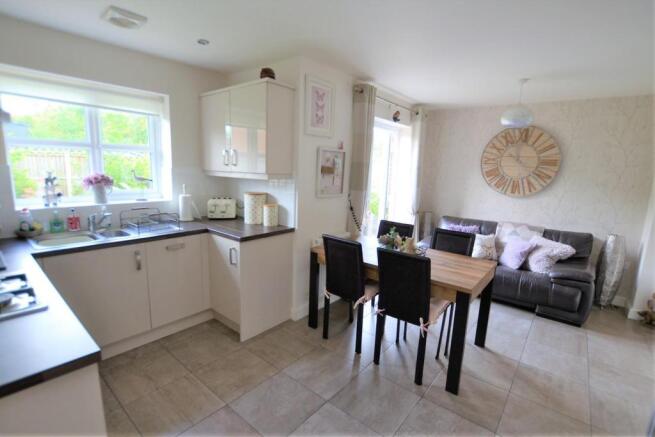 Open Plan Living Din
