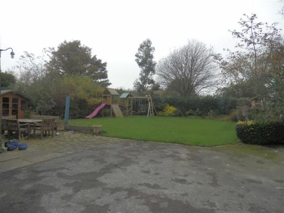 Photo 25