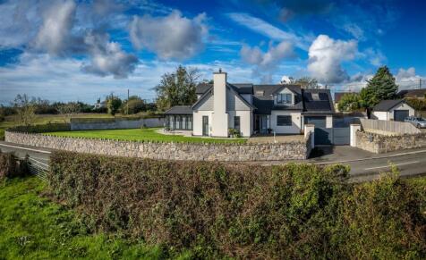 Ty Hebog, Llanddona