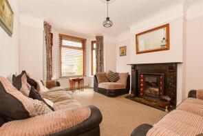 3, The Avenue, Totland Bay PO39 0DH