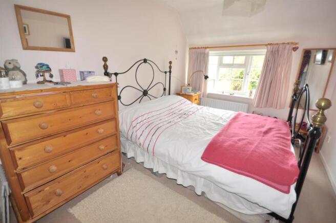 BEDROOM 2