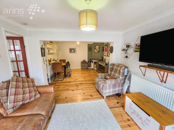 Oatlands Road, Shinfield, RG2 photo 4