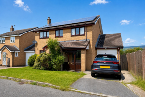 2, Meadow Bank, Simmondley, Glossop SK13 6UY