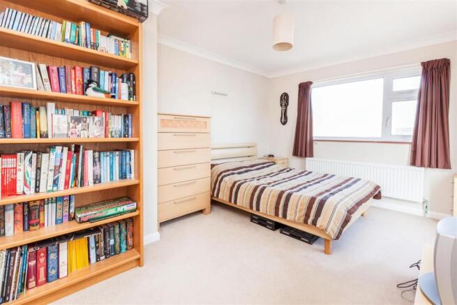 Second bedroom