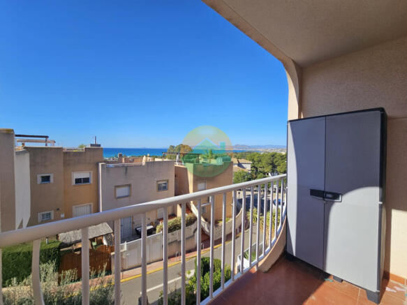 2 Bedroom Duplex Apartment For Sale-AZOH16-3
