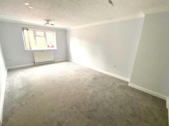 Lounge.jpg