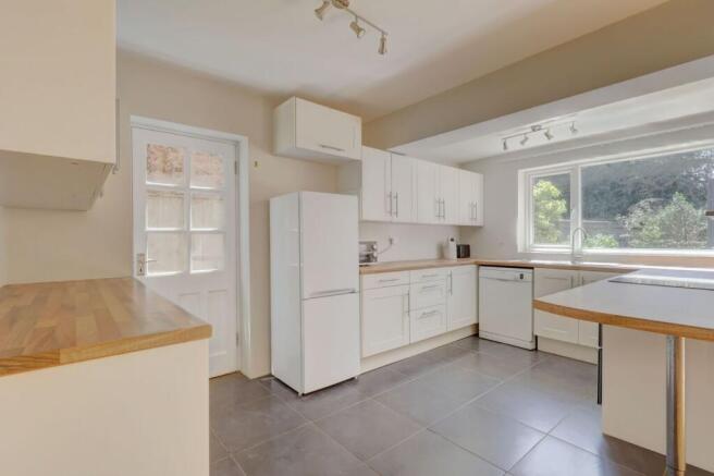 Kiln Close, Prestwood, Great Missenden, Buckinghamshire, HP16 photo 4